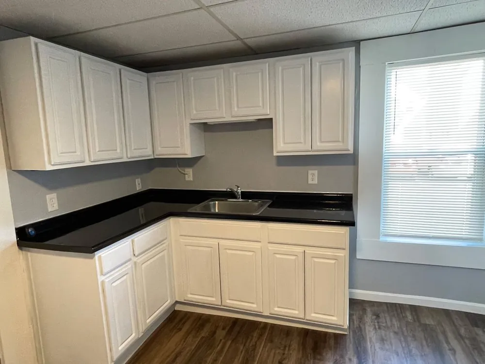 White kitchen cabinet and countertop remodeling by 24-7 Handyman LLC in Hillsborough County NH White kitchen cabinet and countertop remodeling by 24-7 Handyman LLC in Hillsborough County NH